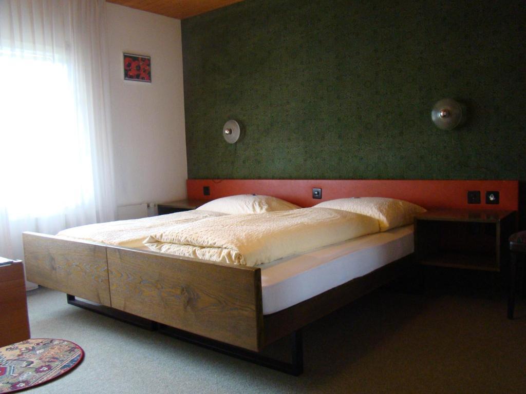 Guest House Bellerive Faulensee Zimmer foto