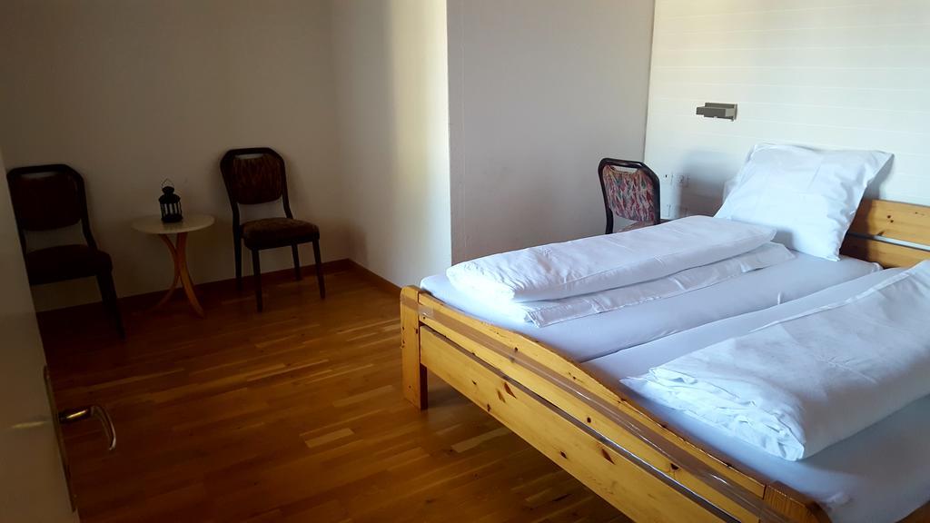 Guest House Bellerive Faulensee Exterior foto